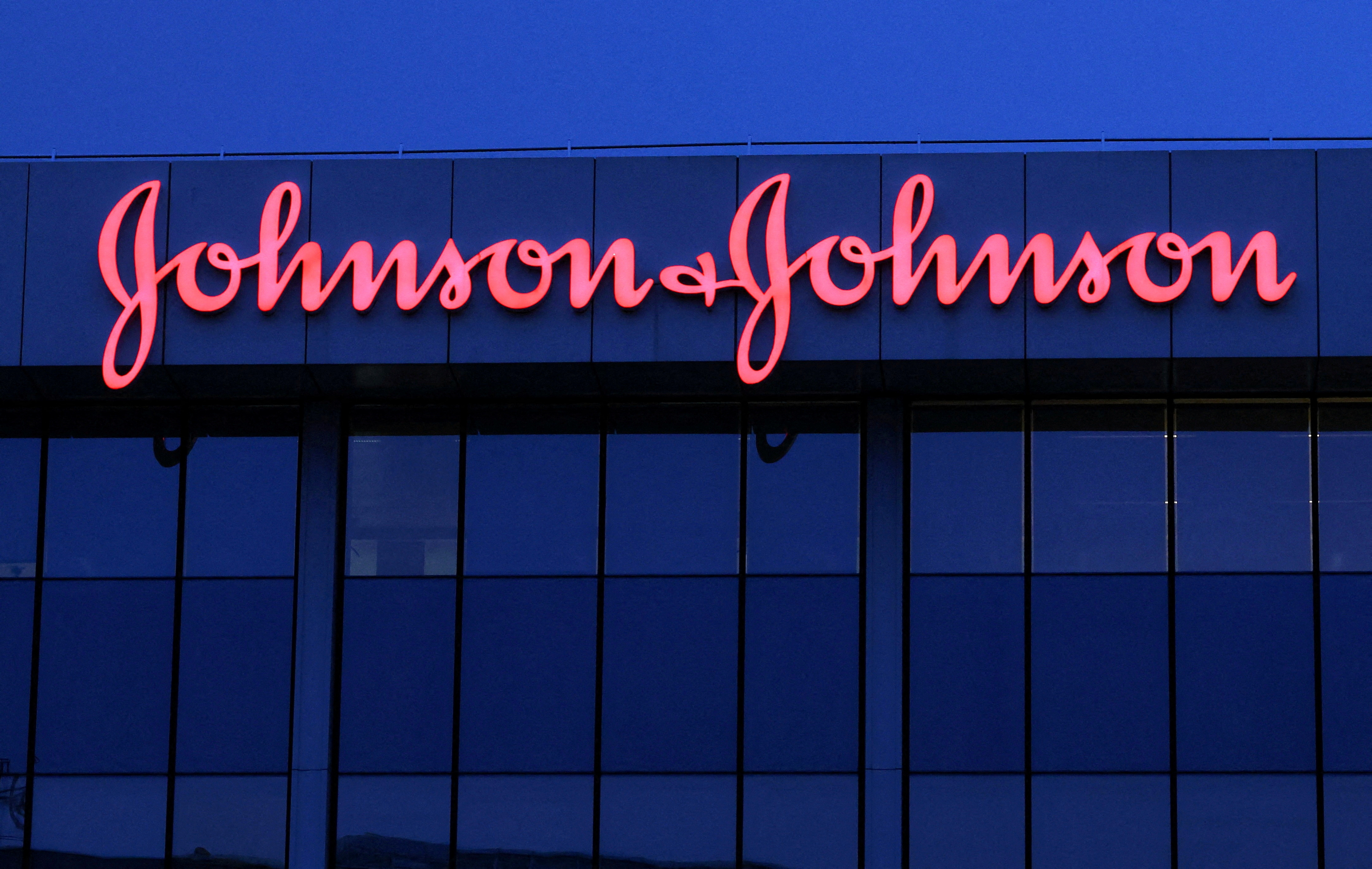 76 bin yumurtalık kanseri davası. Johnson & Johnson'dan 5,5 milyar dolarlık uzlaşma haber görseli