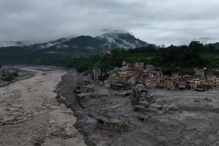 NEPAL'DE 823 KİŞİDEN HABER ALINAMIYOR 1 NEPAL'DE 823 KİŞİDEN HABER ALINAMIYOR 1