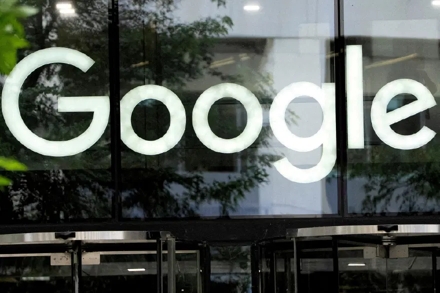 Eski Google mühendisi uyardı. "Yapay zekayı durdurmak için zaman daralıyor" Eski Google mühendisi uyardı. "Yapay zekayı durdurmak için zaman daralıyor"
