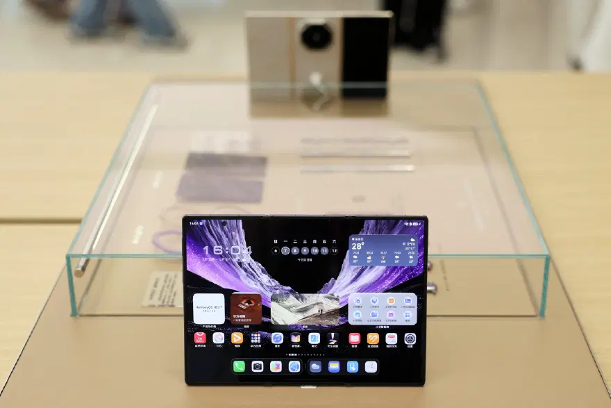Huawei ve Xiaomi'den Apple'a karşı katlanabilir telefon hamlesi 1