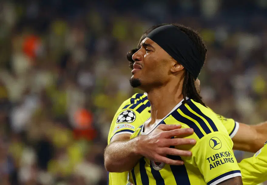 Fenerbahçeli Archie Brown Aston Villa maçı öncesi transfer iddialarını değerlendirdi