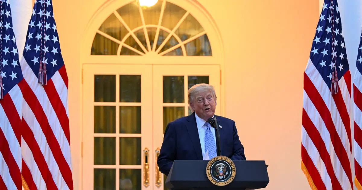 Trump’tan üç medya kuruluşuna Beyaz Saray yasağı