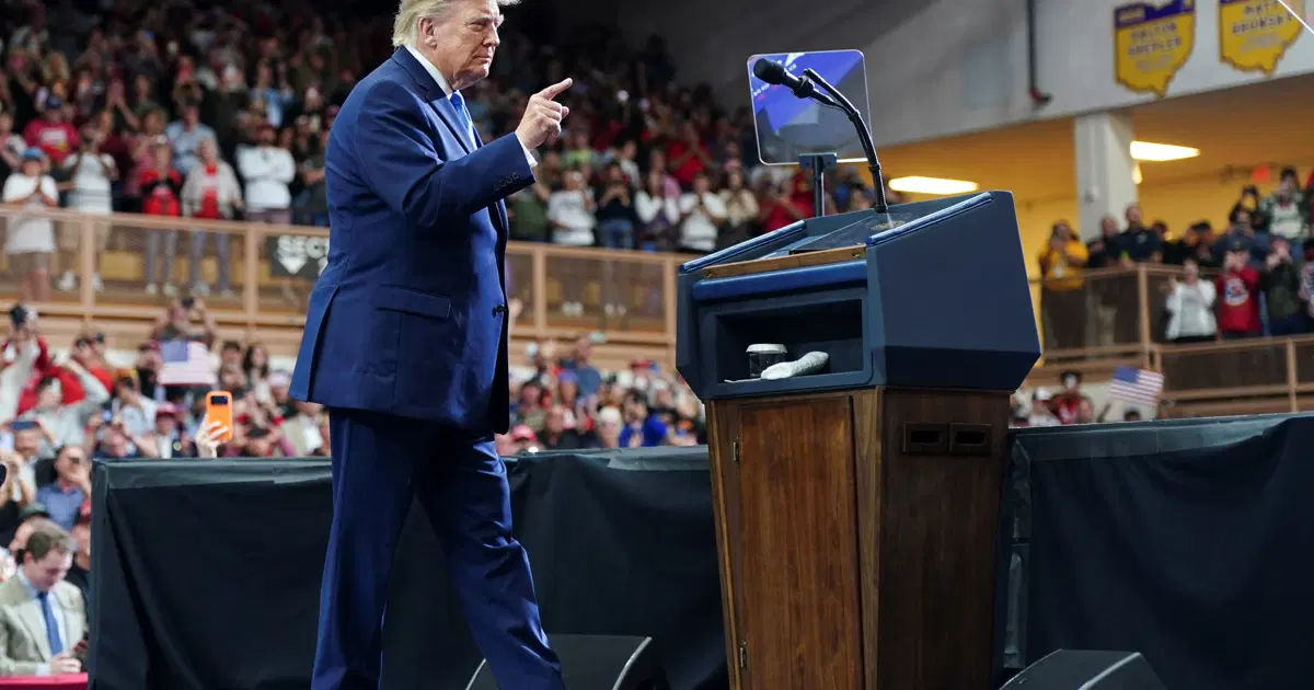 ABD'de yaz saati krizi. Trump senatörün cep numarasını paylaştı