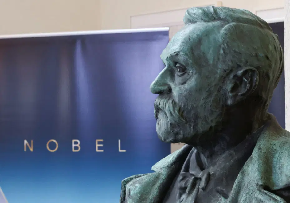 Nobel Tıp Ödülü açıklandı. Üç bilim insanı 1,2 milyon doları paylaştı