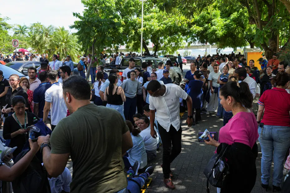Panama'da 7,7 büyüklüğünde deprem. Tsunami alarmı verildi