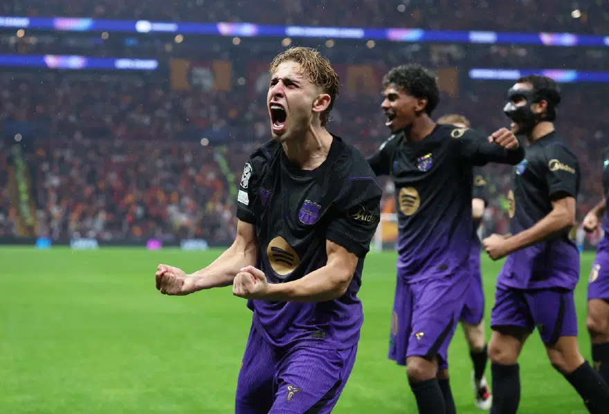 Galatasaray, RAMS Park'ta ağırladığı Barcelona'ya 4-1'lik skorla mağlup oldu