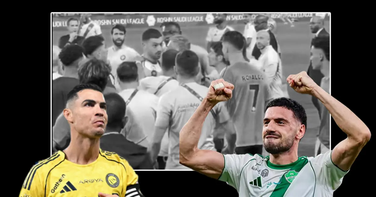 Maç bitti saha savaş alanına döndü, tribünlere dikkat çeken hareket. Merih-Ronaldo gerilimi