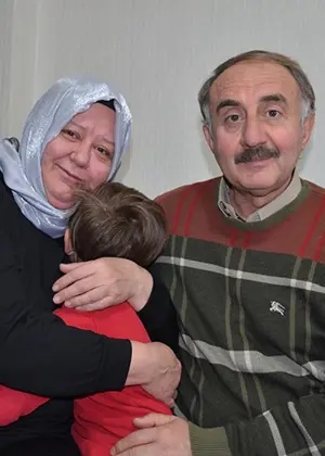 İki çocuğun ardından depremzede küçük Mikail'in de "koruyucusu" oldular
