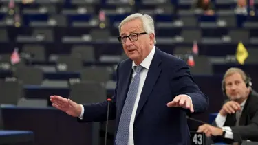 Juncker'den Avrupa'daki aşırı sağa sert eleştiri: Popülist, aptal milliyetçiler