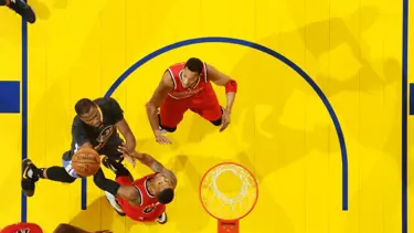 Warriors farklı kazandı