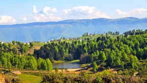 Zirvedeki doğa harikası: Hıdırnebi Yaylası