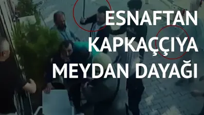 Sopalarla dövülen kapkaççı bıçak çekerek kaçtı