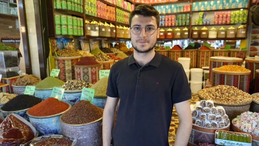 Faydalarını duyan aktara koşuyor! Ses kısıklığı ve öksürüğe birebir: İçine limon sıkınca etkisi ikiye katlanıyor 1 Faydalarını duyan aktara koşuyor! Ses kısıklığı ve öksürüğe birebir: İçine limon sıkınca etkisi ikiye katlanıyor 1
