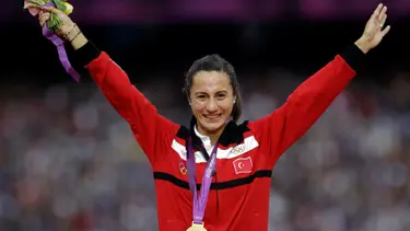 Aslı bu kez ikinci oldu