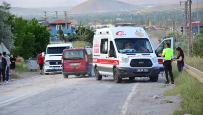 Yola dökülen madeni yağ kazaya neden oldu