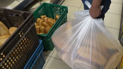 İki marketin fiyat rekabeti: Ekmeği 6 TL'ye kadar düşürdü