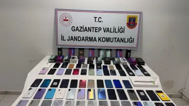 Gaziantep'te 2 milyon TL değerinde kaçak telefon ele geçirildi: 2 gözaltı