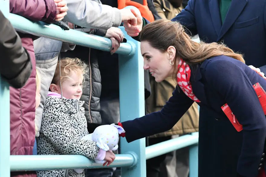 Annabel'den Kate Middleton'a: Prensese benzemiyorsun 2