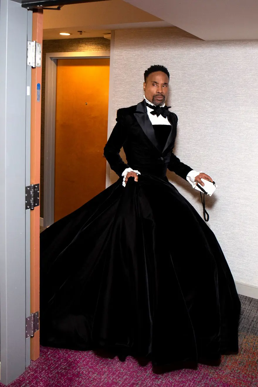 91. Oscar Ödülleri (Oscar 2019) kırmızı halısında elbise-smokin (Billy Porter'ın Cindrella smokini) 1