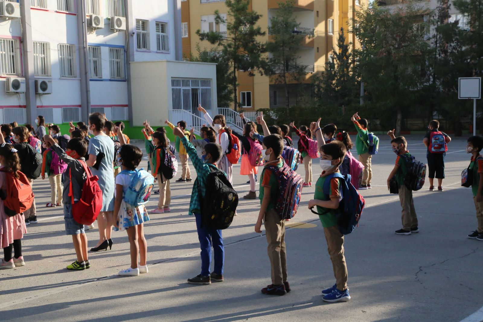 Okullar ne zaman kapanacak?  (Öğrenciler ne zaman karne alacak?)