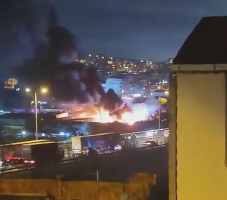 YAKIT İSTASYONUNDA YANGIN KORKUSU 1