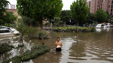 Çin'de Pekin çevresindeki sellerde can kaybı sayısı 33'e çıktı