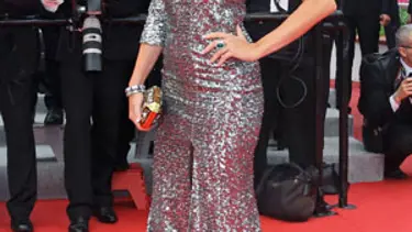 Kelly Brook'a Cannes'da 'ahlaksız teklif'