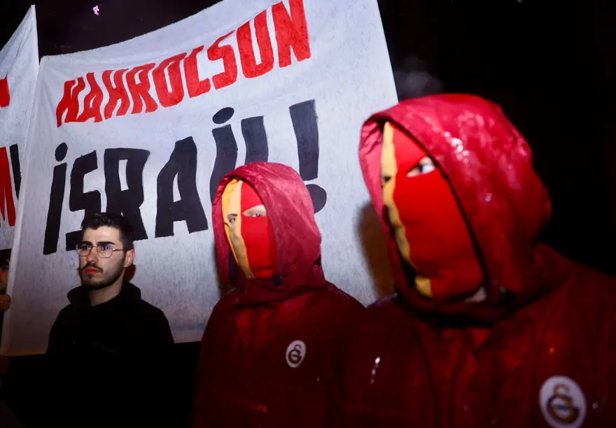 Taraftar gruplarından İsrail'e "Filistin" tepkisi 2