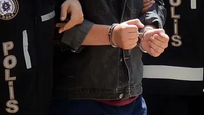 Sakarya'da tarihi uyuşturucu operasyonu: 100 kilo uyuşturucu bagajda bulundu