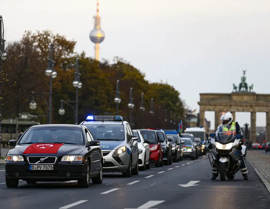 Berlin'de zafer konvoyu 8 Berlin'de zafer konvoyu 8