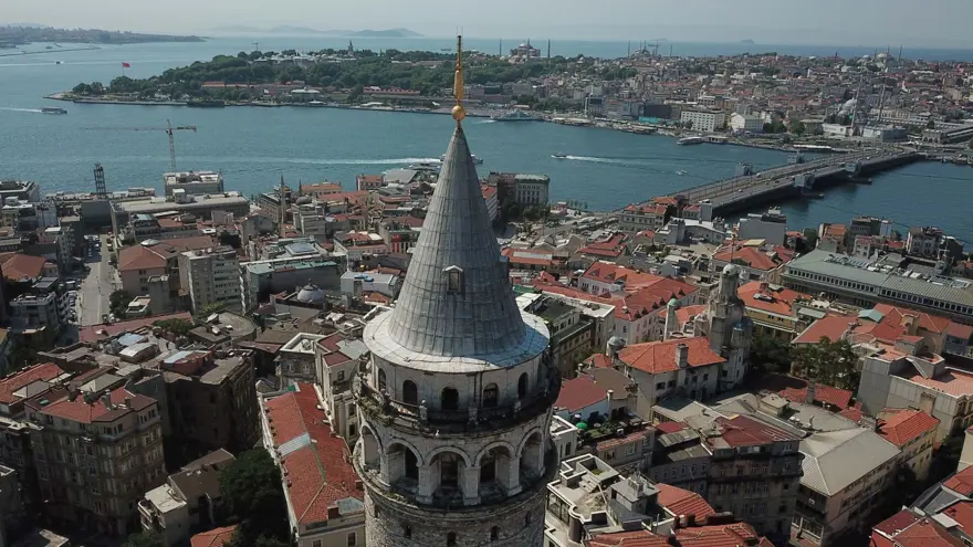 Galata Kulesi'nde restorasyon ebabil kuşlarının yuvaları nedeniyle ertelendi 11