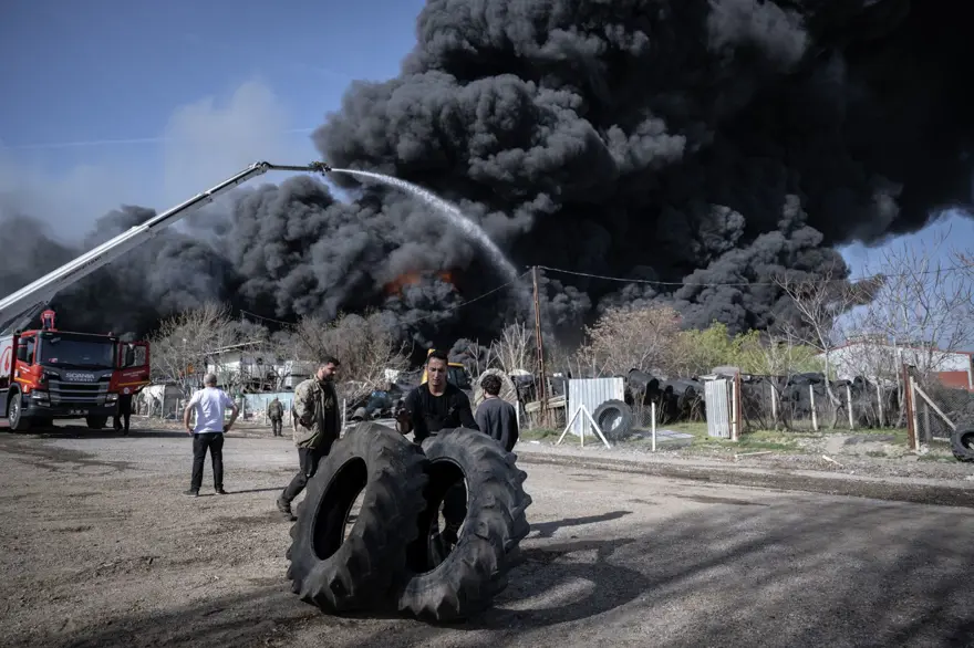 Ankara’dakibüyük yangın neden çıktı? “Bakırları ayrıştırmak için ateş yaktılar, patlamaoldu” 6