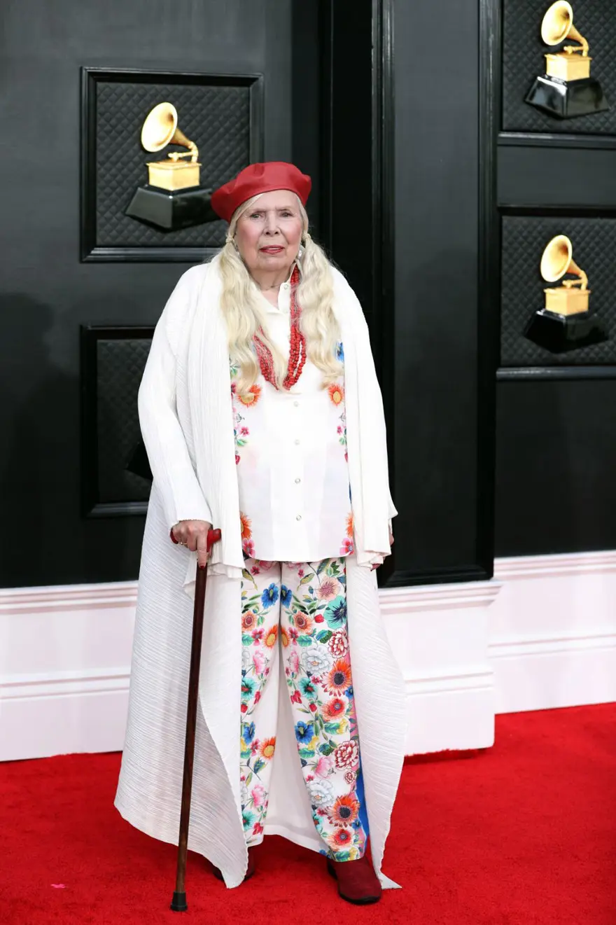 2022 Grammy Ödülleri'nde kırmızı halı şıklığı 66