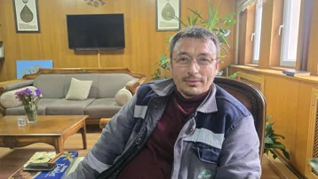 8 çocuk yaptı belediyede işe girdi şimdi hedefi 10 çocuk