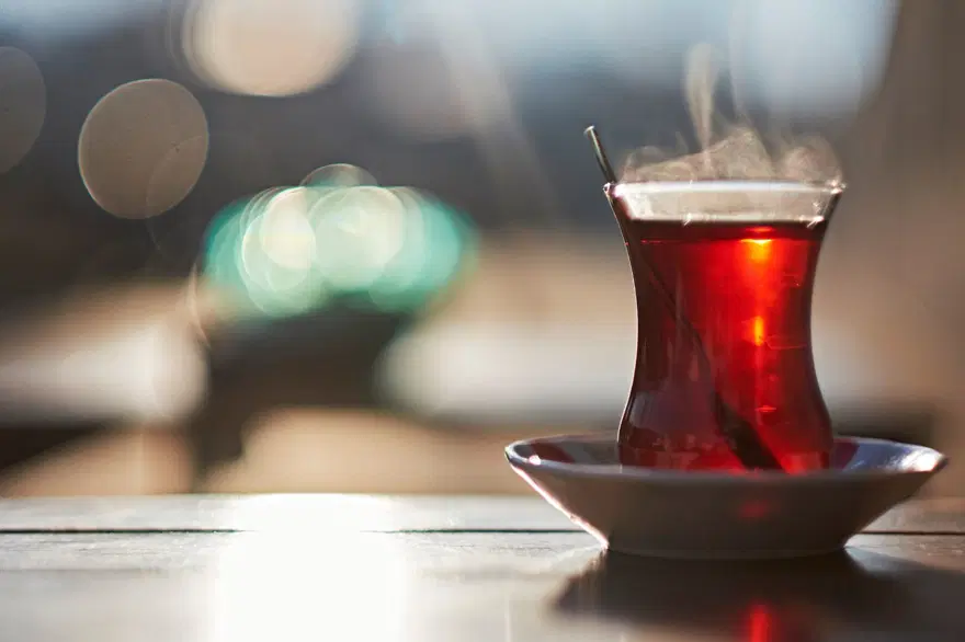 'Çay şekerli mi içilir, şekersiz mi' tartışmasına Dadaşlar 'kıtlama' dedi 4 'Çay şekerli mi içilir, şekersiz mi' tartışmasına Dadaşlar 'kıtlama' dedi 4