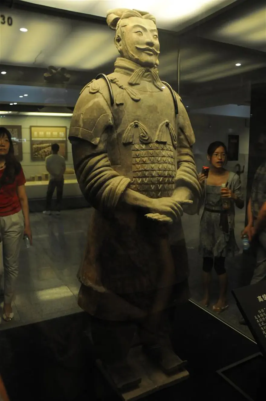 Ölümsüz toprak ordusu 1