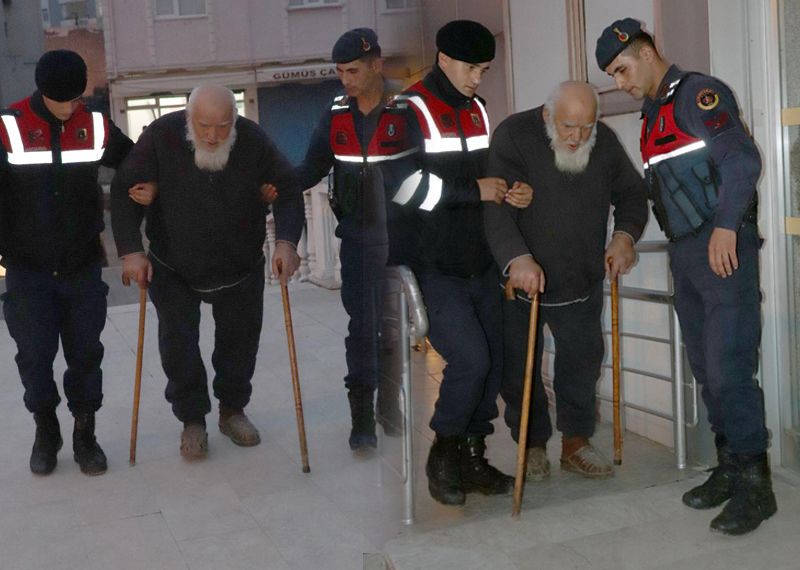 Oğlunu öldüren 95 yaşındaki baba tutuklandı
