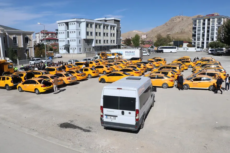 Taksicilerden Rojin Kabaiş eylemi: "Rojin için sessiz kalmayacağız" 2