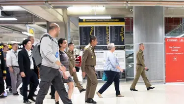 Tayland'da alıkonulan Suudi genç kadın Kanada'da