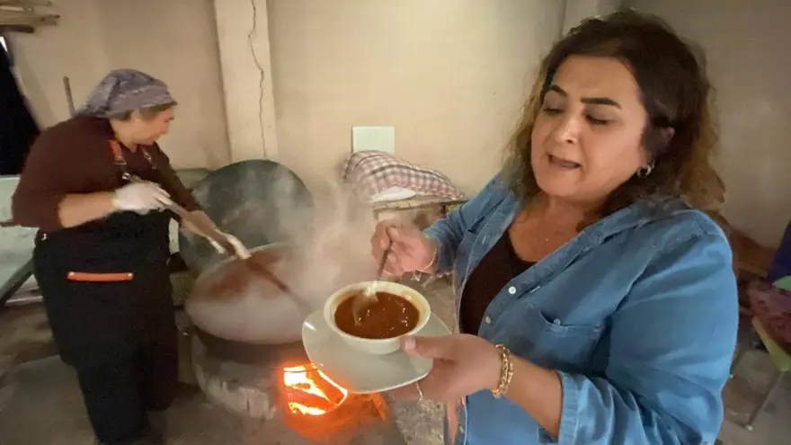 Doğada kendiliğinden yetişen bitkiden yapılıyor: C vitamini deposu yöresel lezzet Doğada kendiliğinden yetişen bitkiden yapılıyor: C vitamini deposu yöresel lezzet