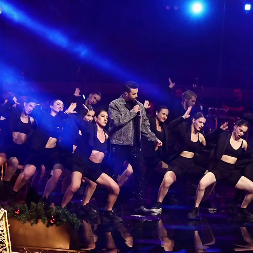 PERFORMANSI GÜNDEM OLDU 1