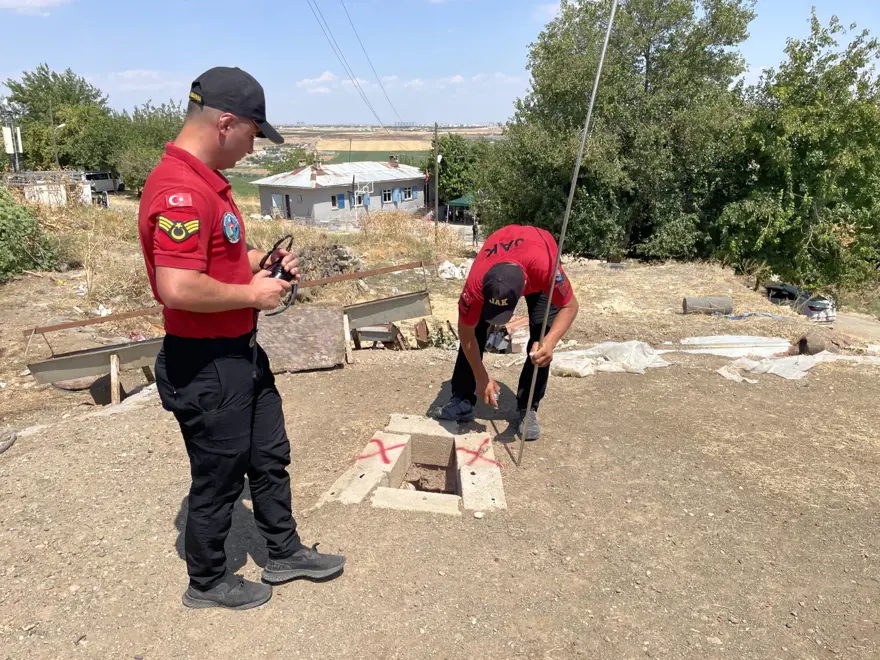 Kayıp Narin bulundumu? Narin Güran’ı arayan ekipler ihbar üzerine harekete geçti: Çalışmalarderede yoğunlaştı 5