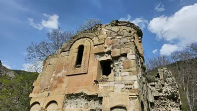 Artvin'deki Rabat Manastırı ilgi çekiyor: İçinde gizli geçitler var