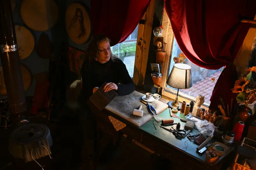 Kovulmasıyla hikayesi başladı: Türkiye'nin sayılı kadın ustalarından biri oldu 6