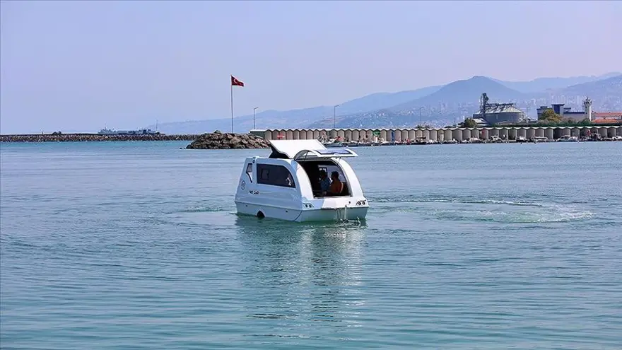Amasyalı kardeşler karada karavan, suda yat olabilen araç tasarladı 