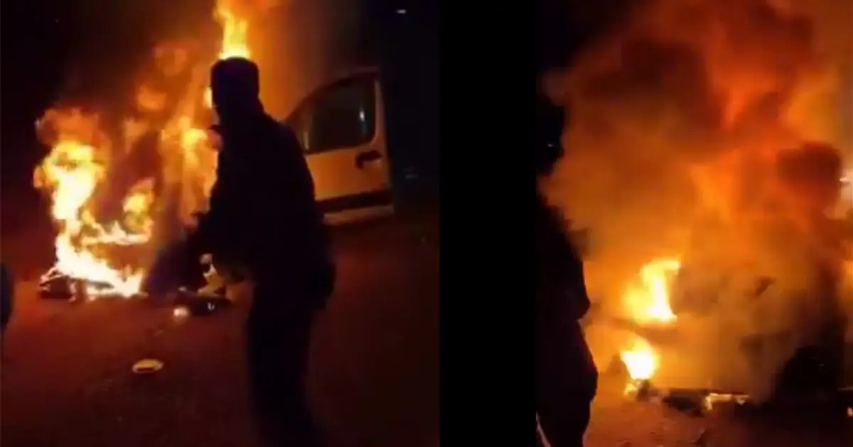 Yanan araçtaki aileyi cezaevi personeli kurtardı