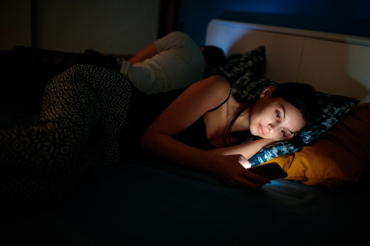 Psikologlar uyarıyor: Partnerinizle gece tartışmayın