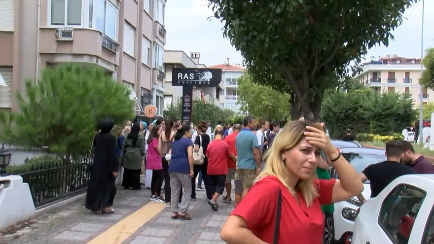 İstanbul'da güzellik merkezinde yangın 2
