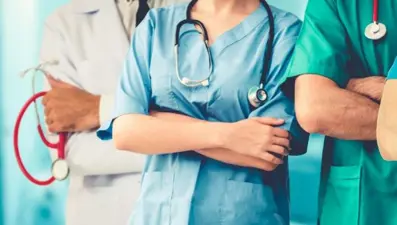 Sağlık personelinin özlük haklarına ilişkin düzenleme görüşüldü: Doktorlarla ilgili madde geri çekildi