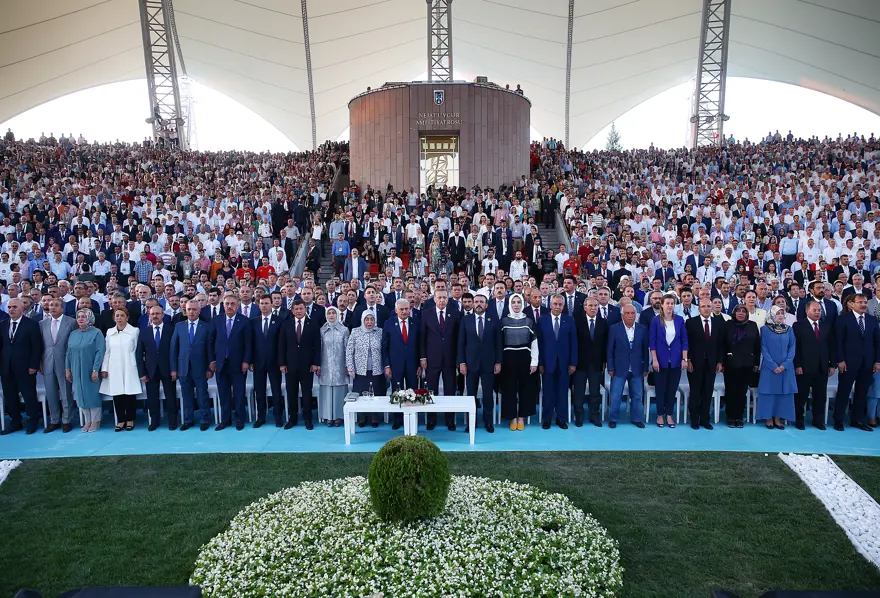 AK Parti kuruluşunun 16. yıl dönümünü kutladı 41